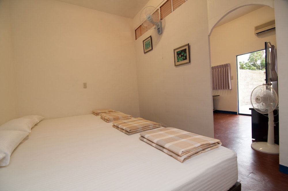 Mengqi Hostel Quadruple Room 3