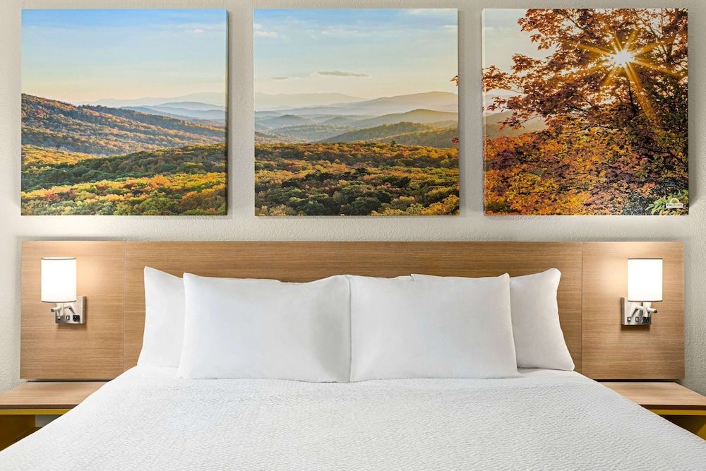 Standard Room, 1 King Bed
