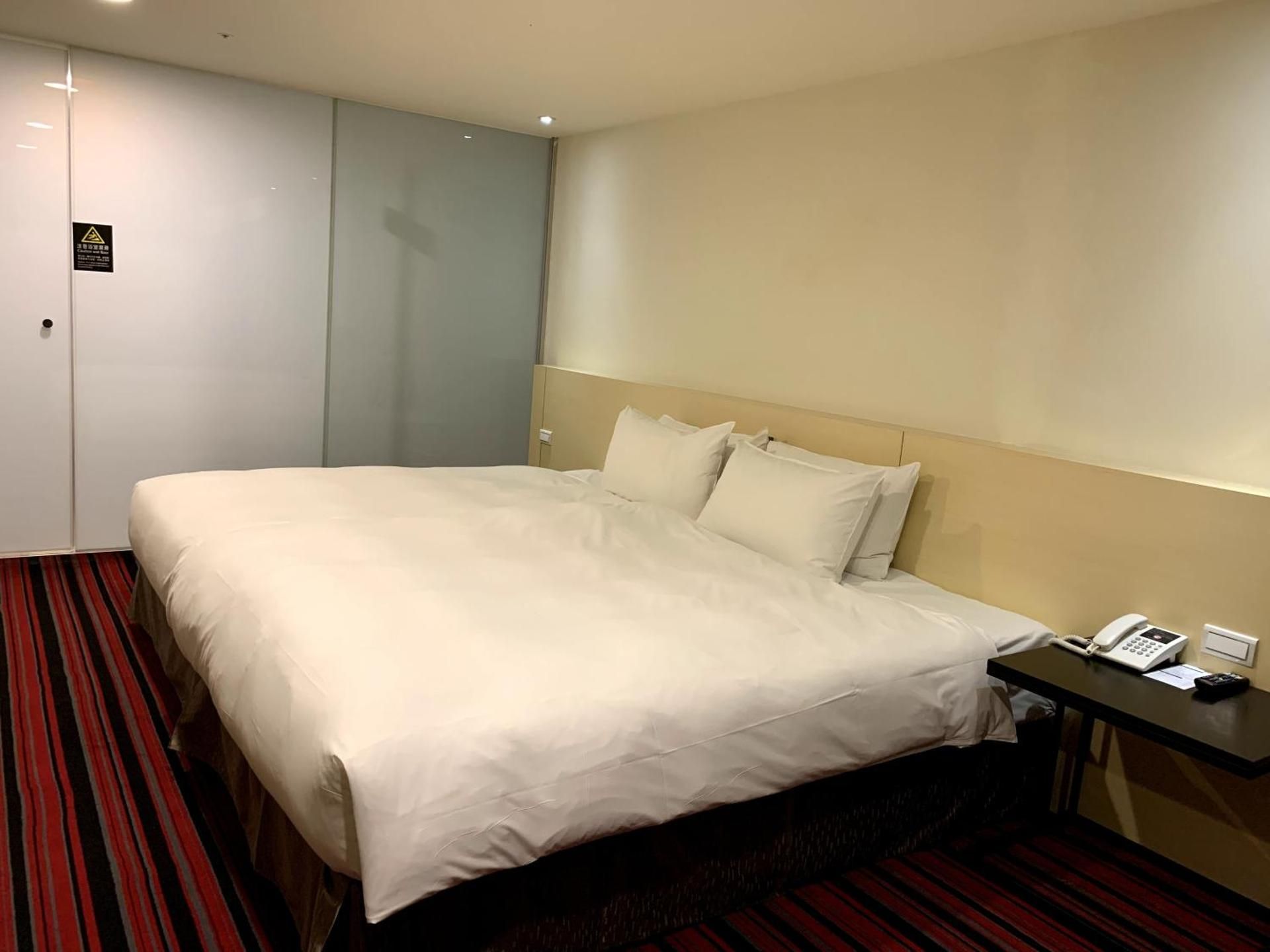 de reve Express Hotel Double Economy Room 2