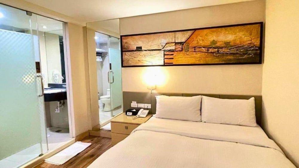 Economy Double Room, No Window