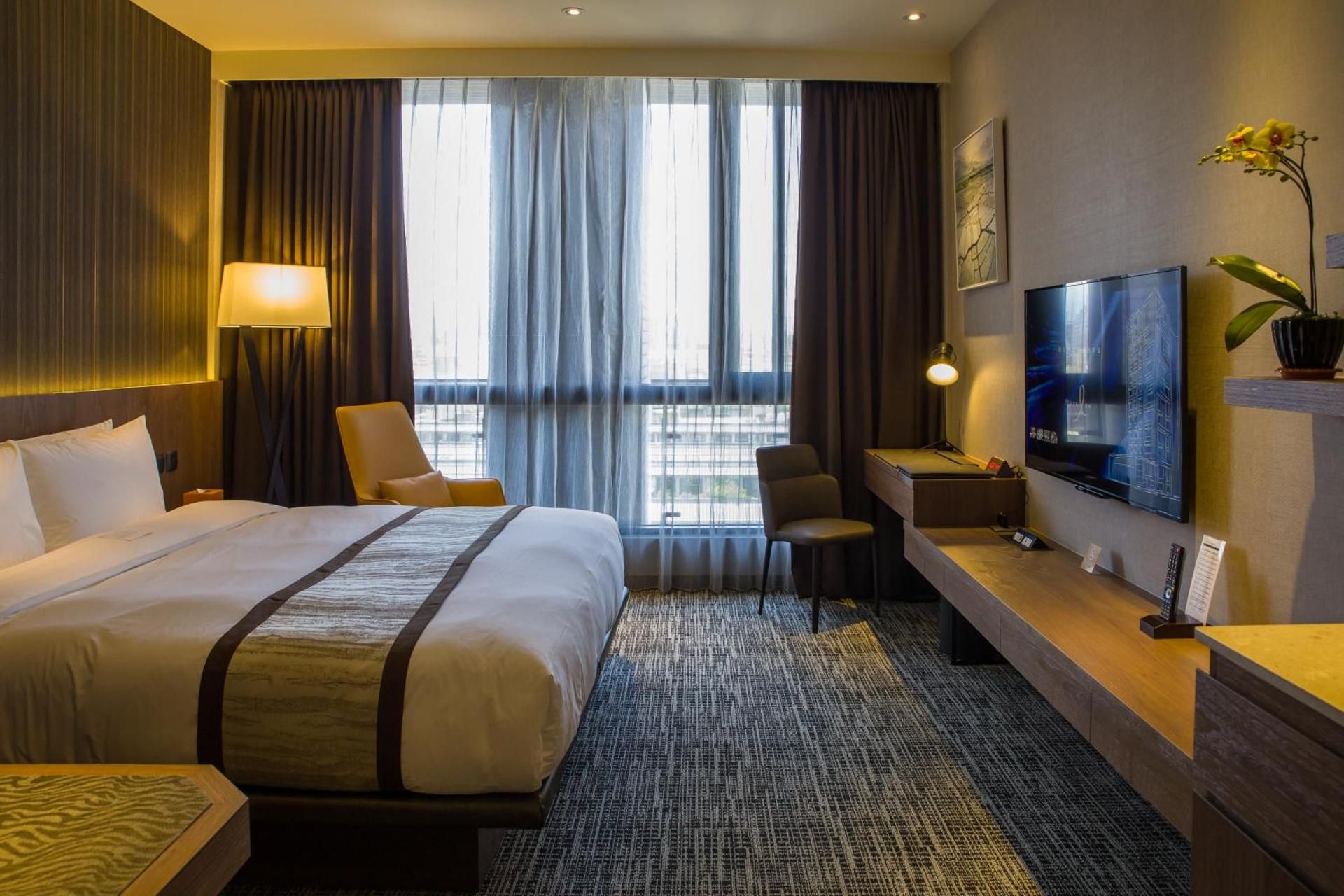 Executive Room