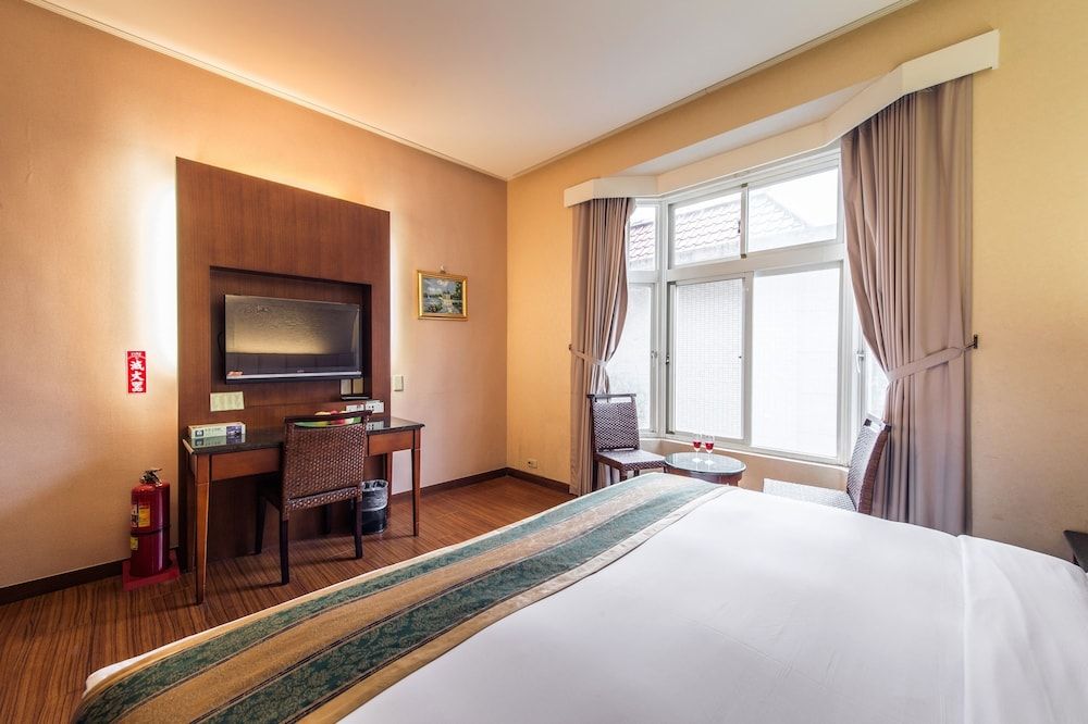 Travel Road Hotel Standard Double or Twin Room