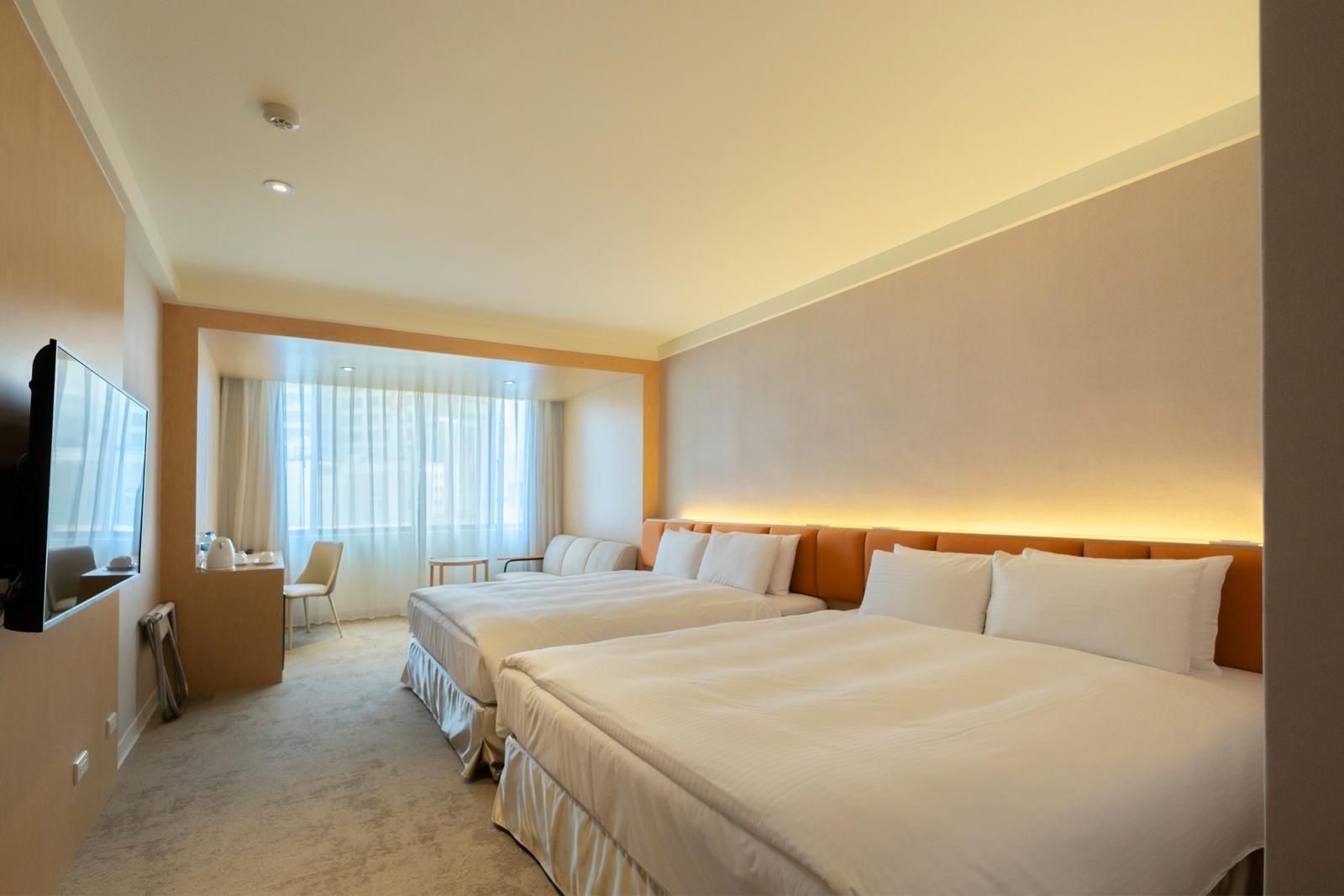 Hotel Tainan Superior Plus Family Twin Room 2