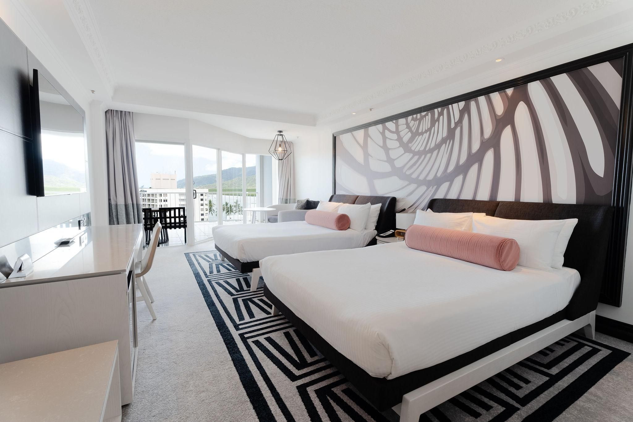 undefined Pullman Cairns International 5