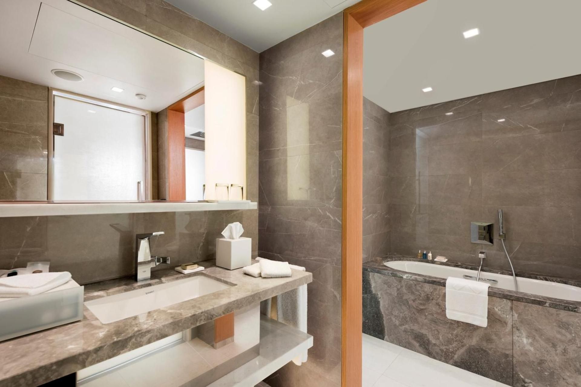 Deluxe Suite Bosphorus View