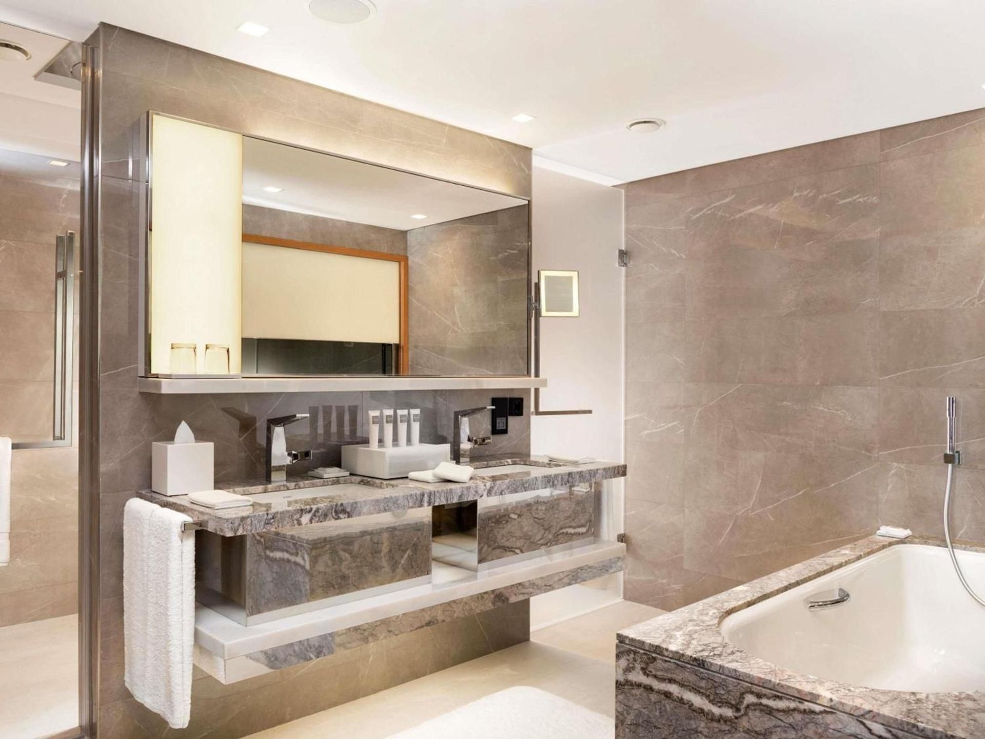 Executive Terrace Suite