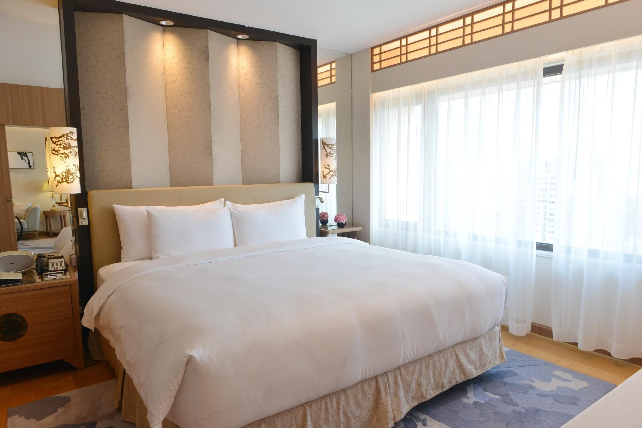 Kapok King Bed Suite