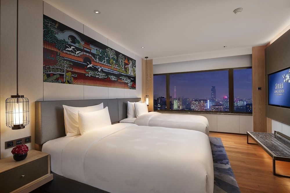 Garden 66 Non-Smoking Twin Bed Suite