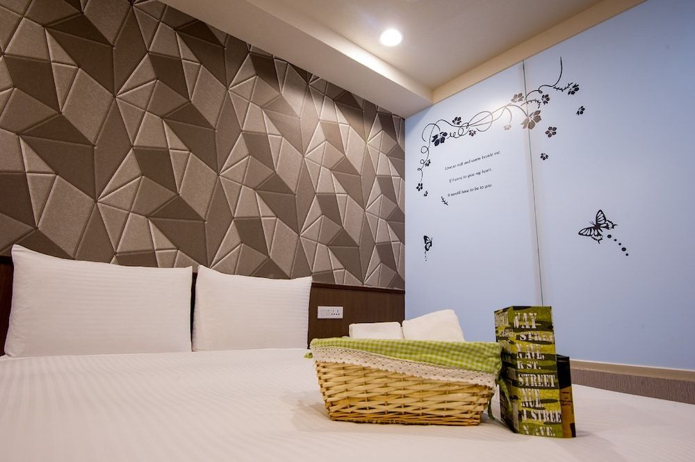 undefined Hotel 6 - ZhongHua 10