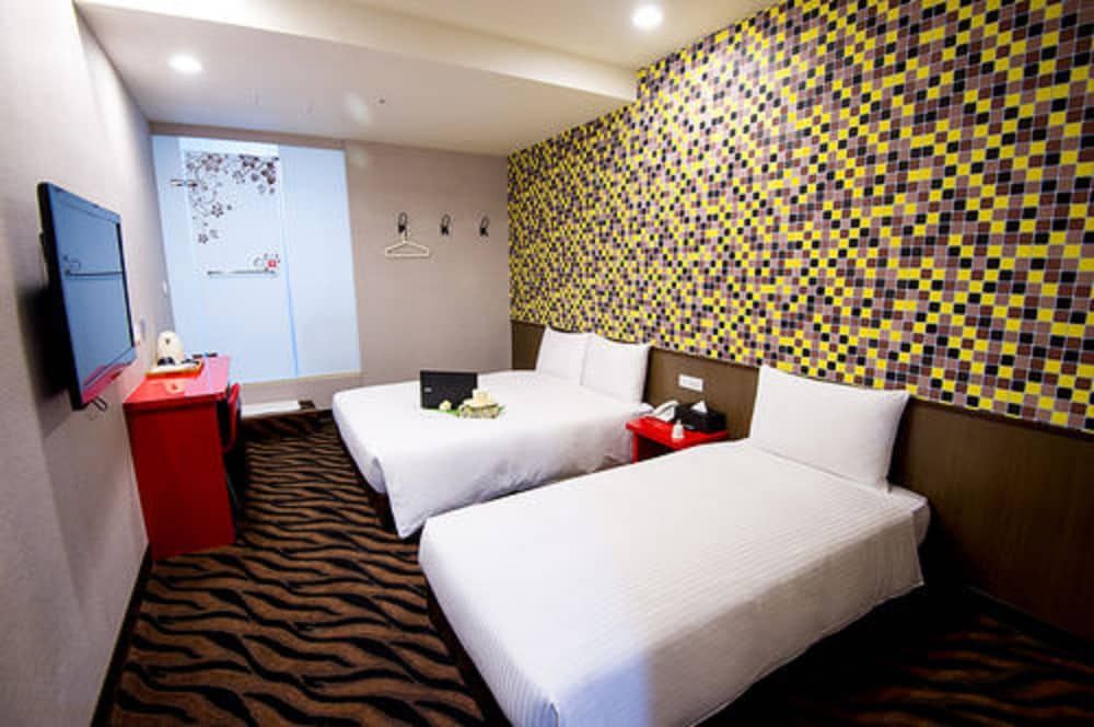 undefined Hotel 6 - ZhongHua 4