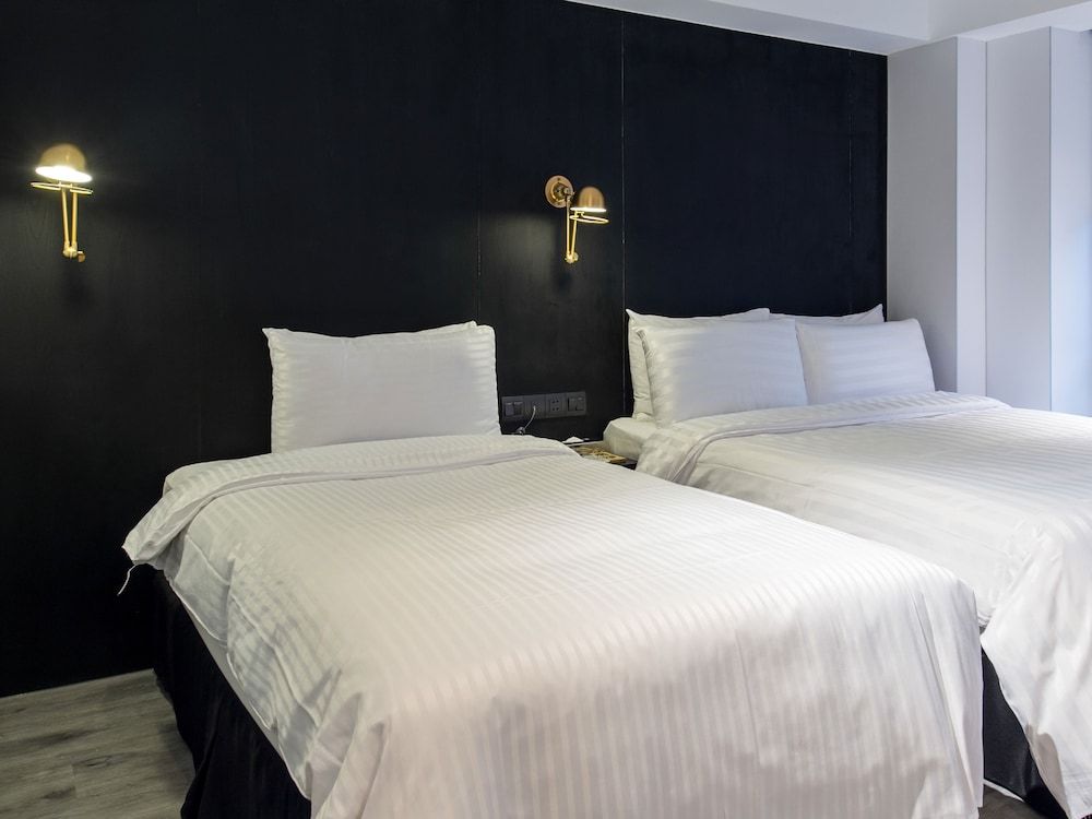 undefined Hotel Relax III 10