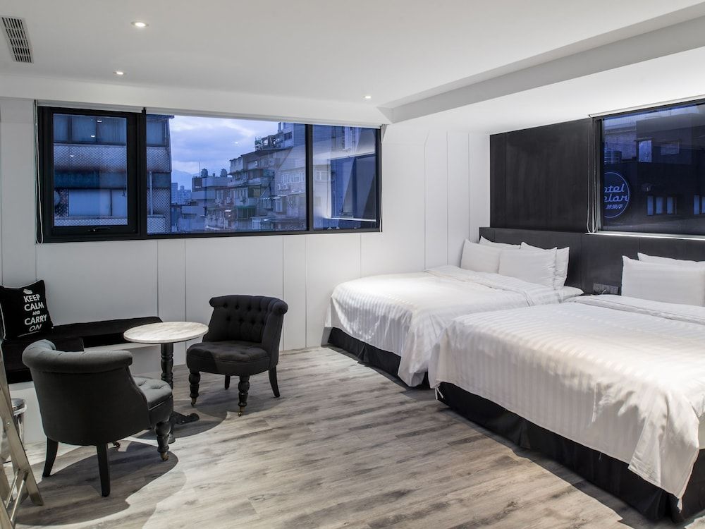 undefined Hotel Relax III 4