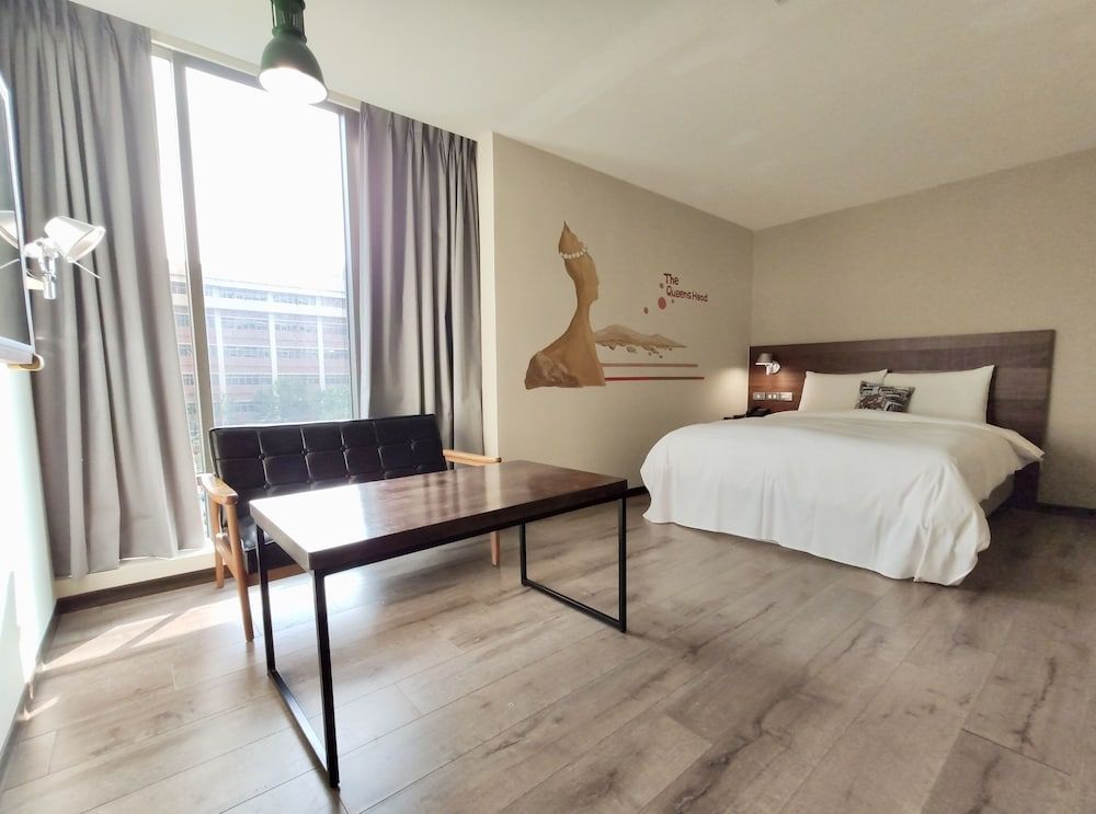 Just Live Inn Keelung Deluxe Double Room 2