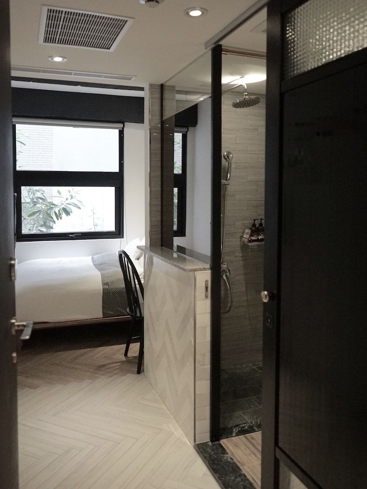 Nihao Cafe Hotel Standard Double Room 3