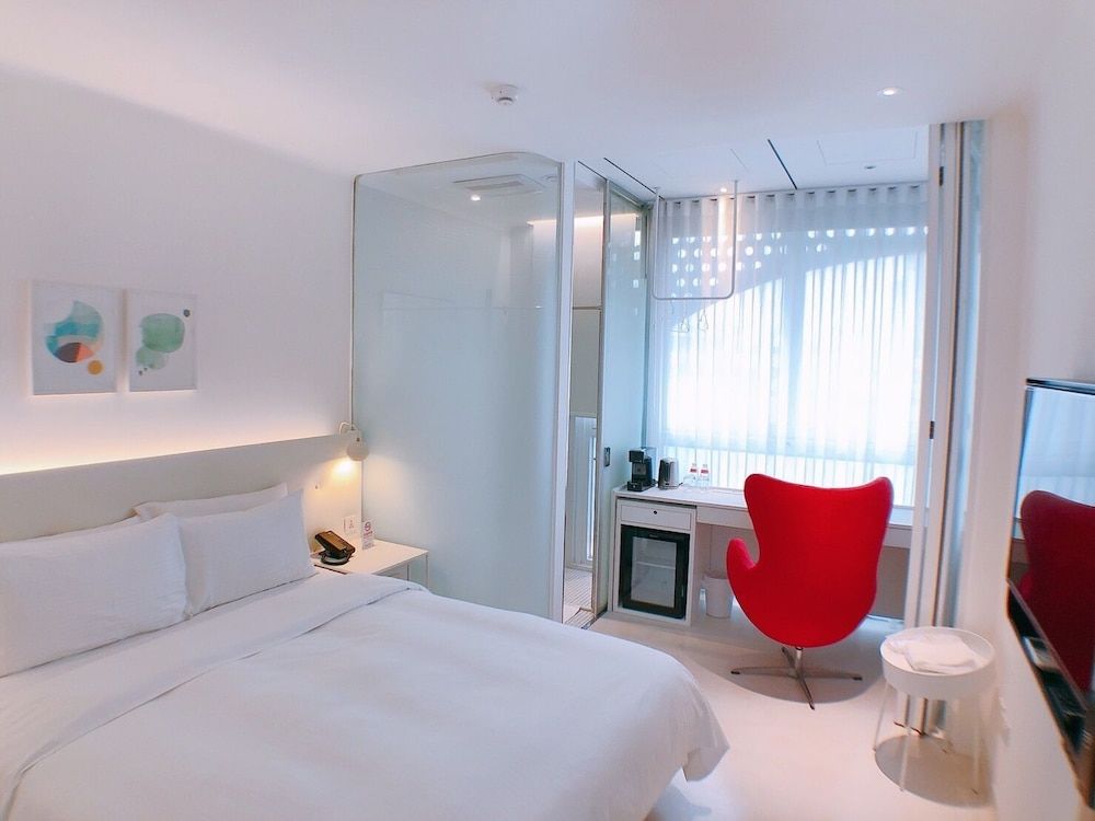 undefined Hotel Poispois