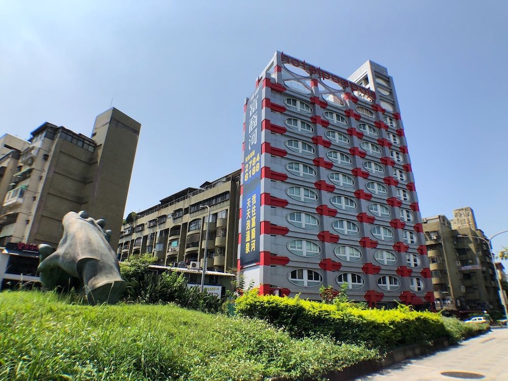 undefined Hotel Poispois 9