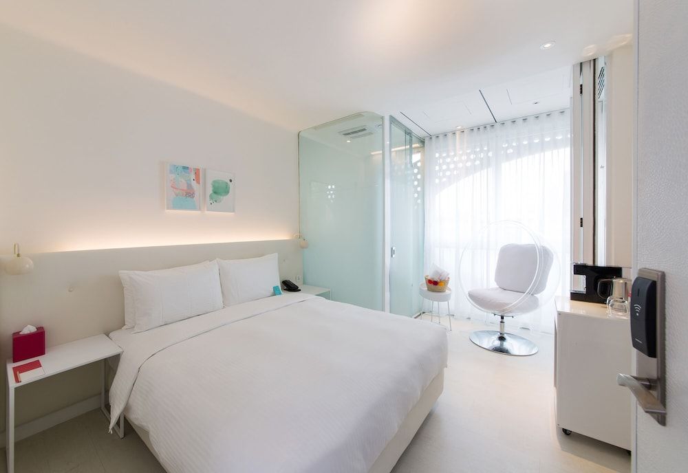 undefined Hotel Poispois 3