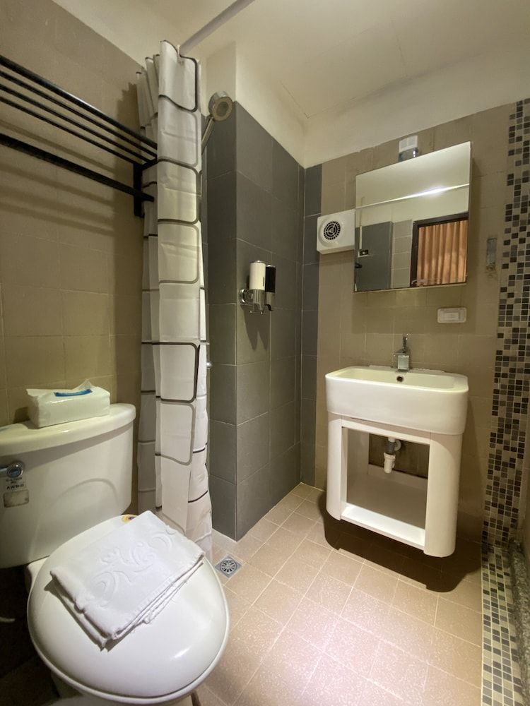 In99 Hotel Design Triple Room 8