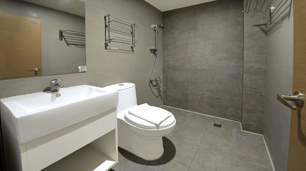 In99 Hotel Design Double or Twin Room 8