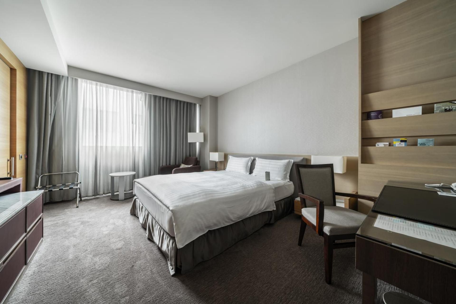 Accessible 1 Double Bed