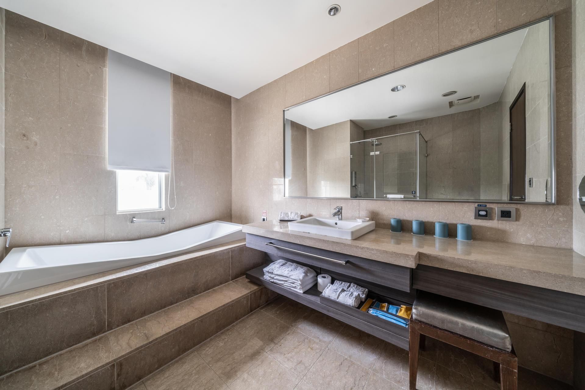 Deluxe Quad Room
