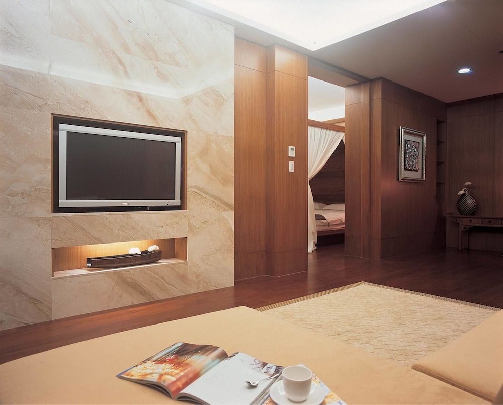 Einhan Resort Suite, Lake View 4