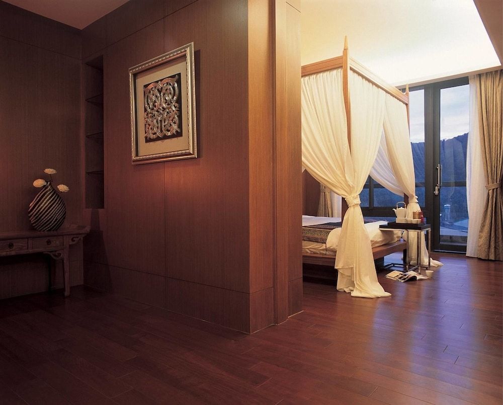 Einhan Resort Suite, Lake View 2