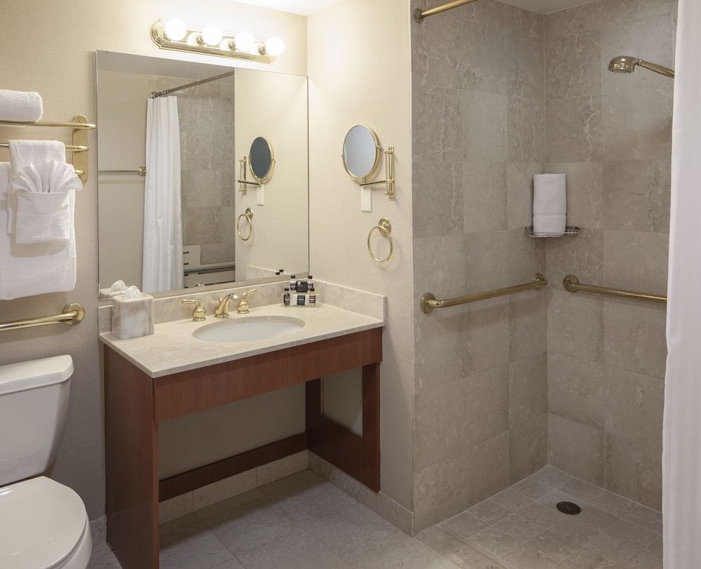 The Manhattan Club Executive Junior Suite 5