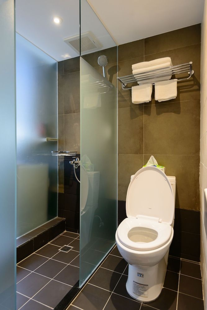 undefined H106 Hao Zhu Inn 9