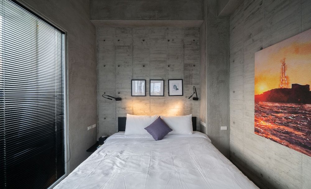 Superior Double Room (401)
