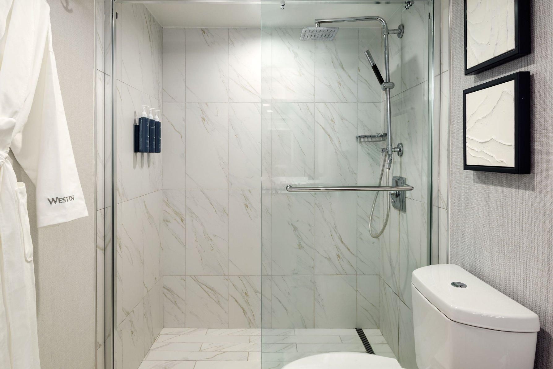 Recently Renovated, Executive Suite, 1 King, Bay view