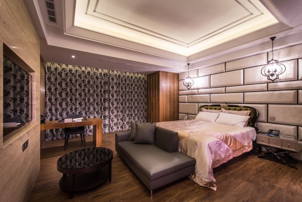 Exclusive Suite