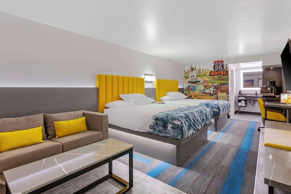 Suite, 2 Queen Beds, Non Smoking (Pet Friendly;with Sofabed)