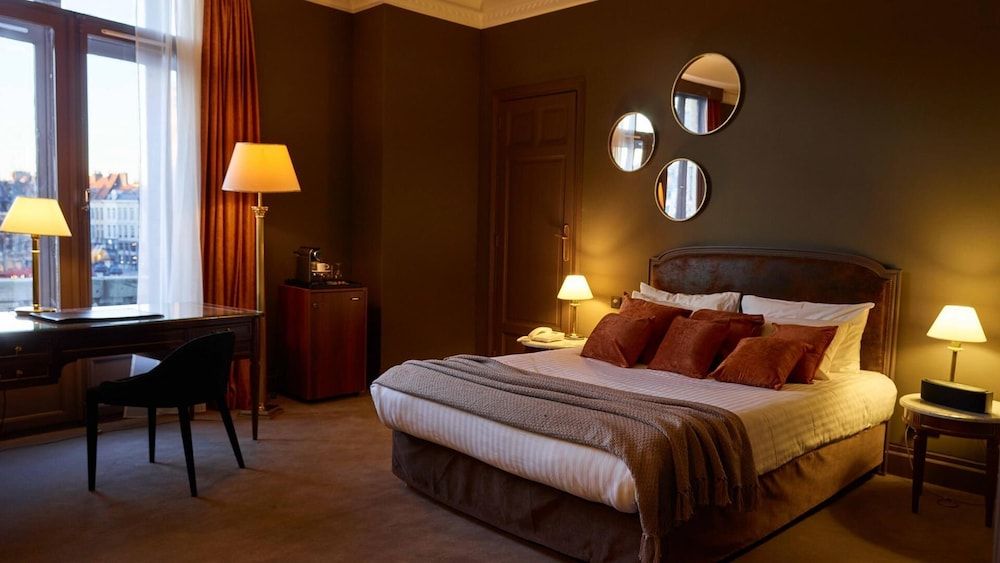 Hotel Carlton Privilege Double Room 2