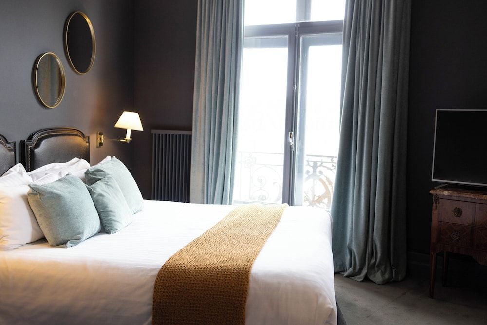 Hotel Carlton Privilege Double Room 3