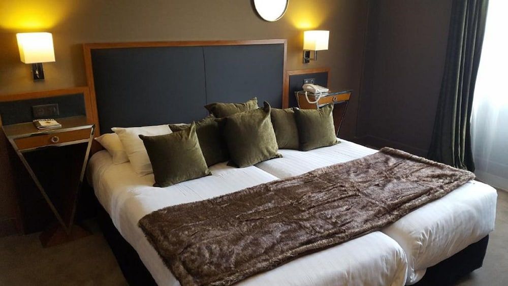 Hotel Carlton Classic Twin Room, 2 Twin Beds