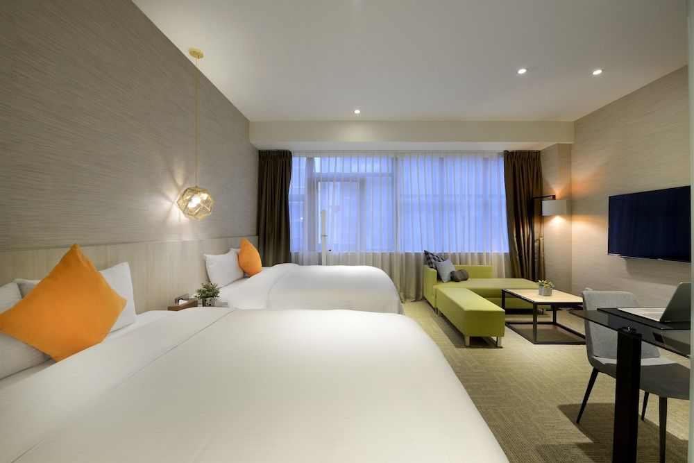 Deluxe Quadruple Room
