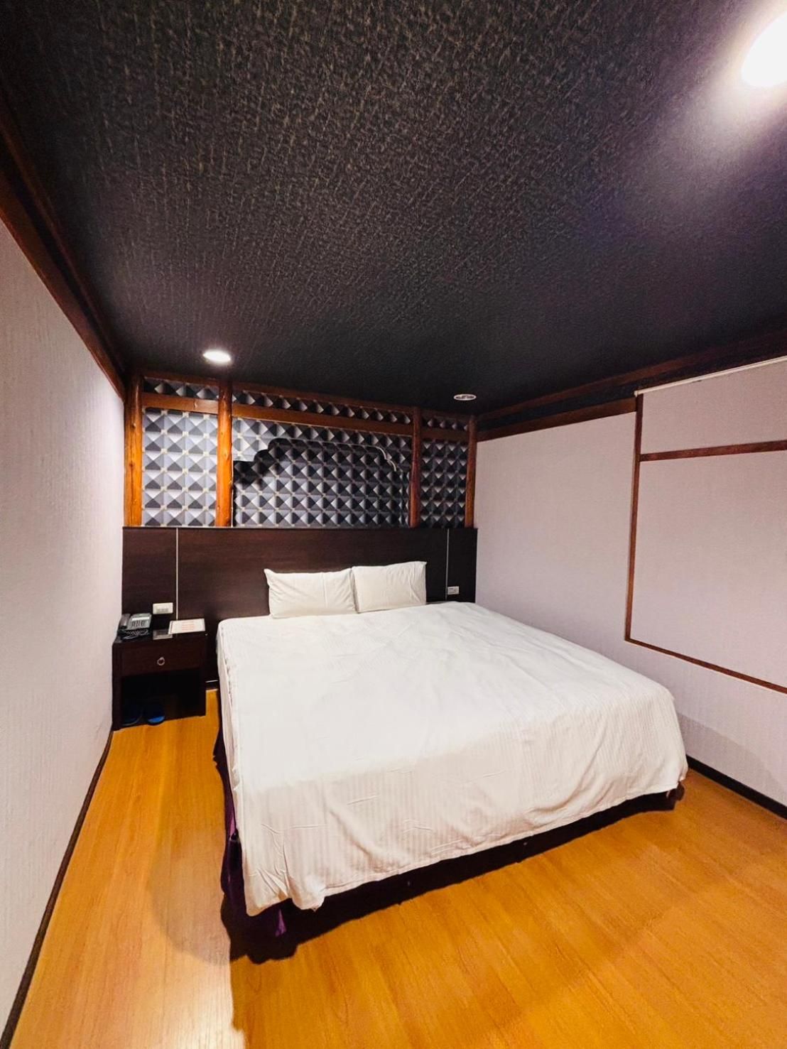 Resting Room - 3 Hours Only