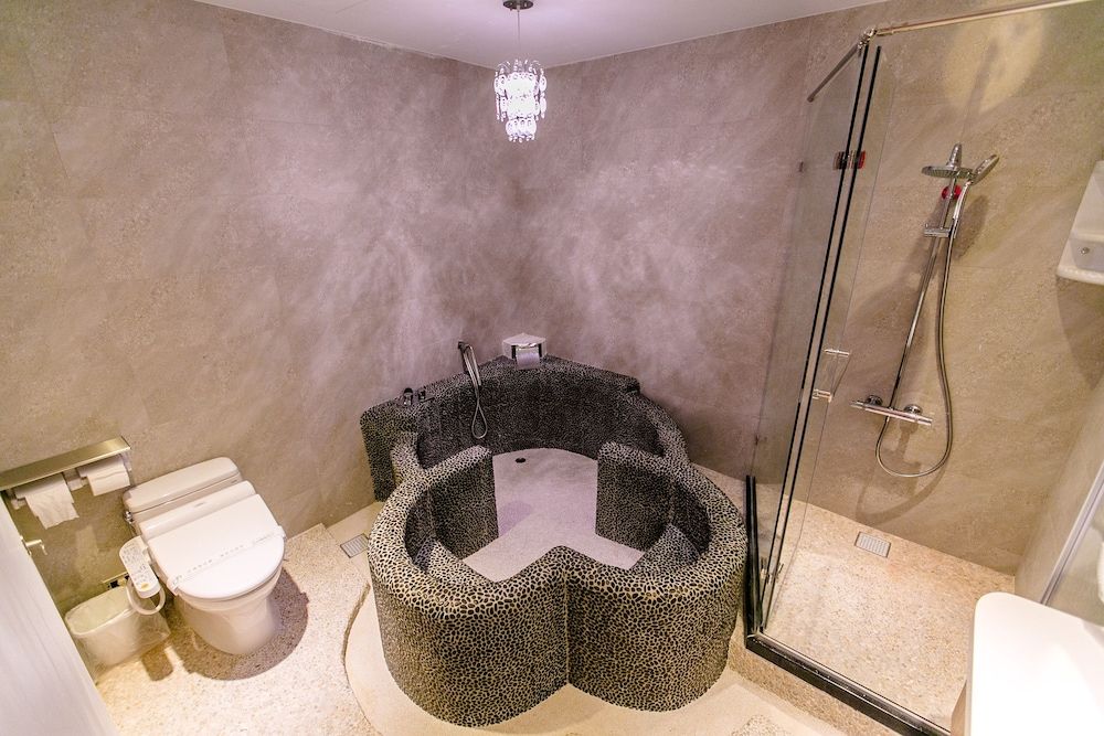 Jin Pin Hotel Luxury Double Room 4