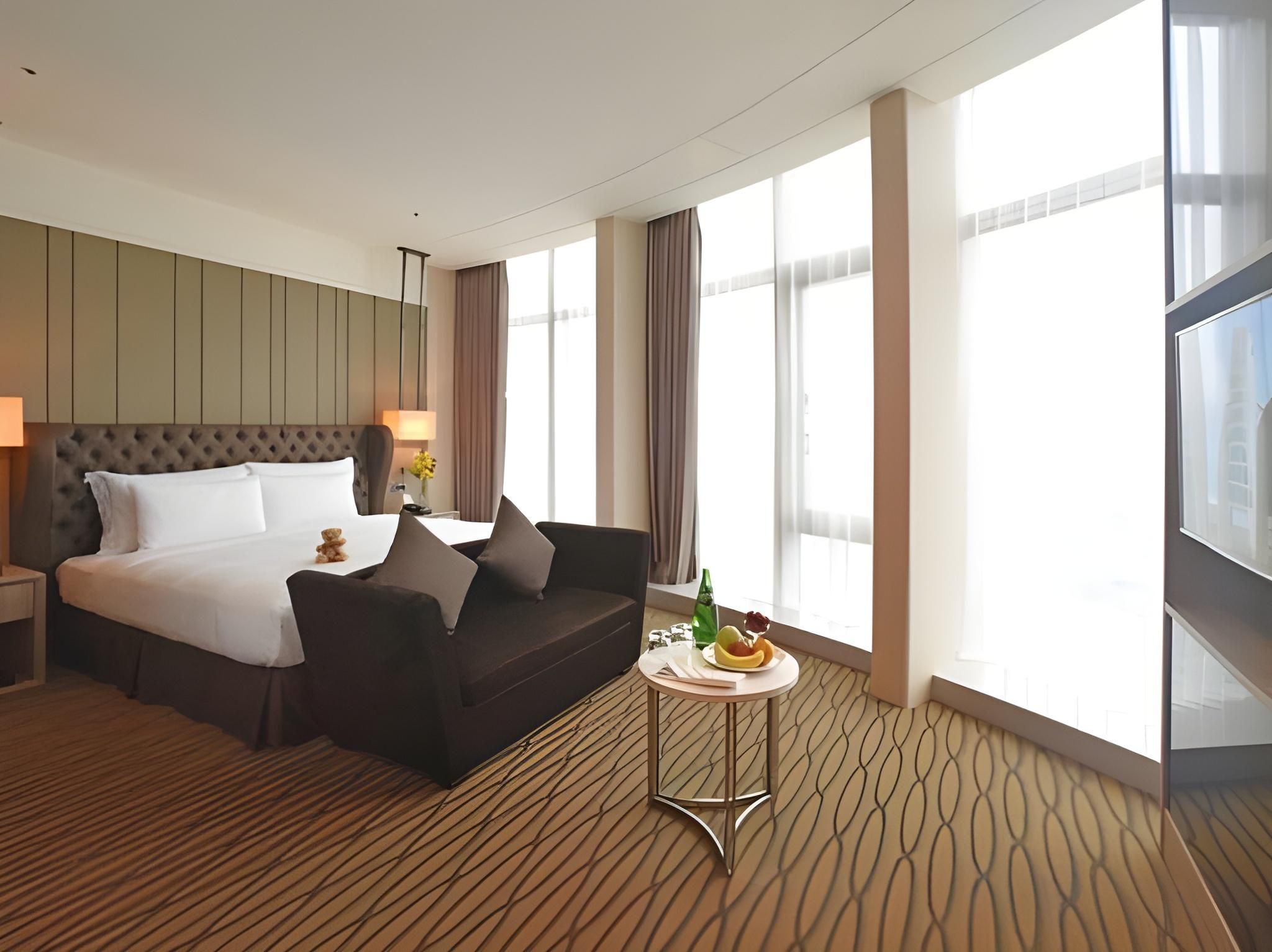 1 Bedroom 1 King Executive Suite
