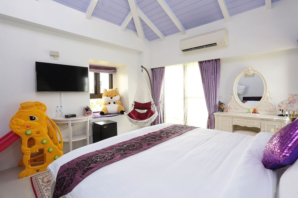 Sofia Villa Romantic Double Room, Balcony, Courtyard View 4