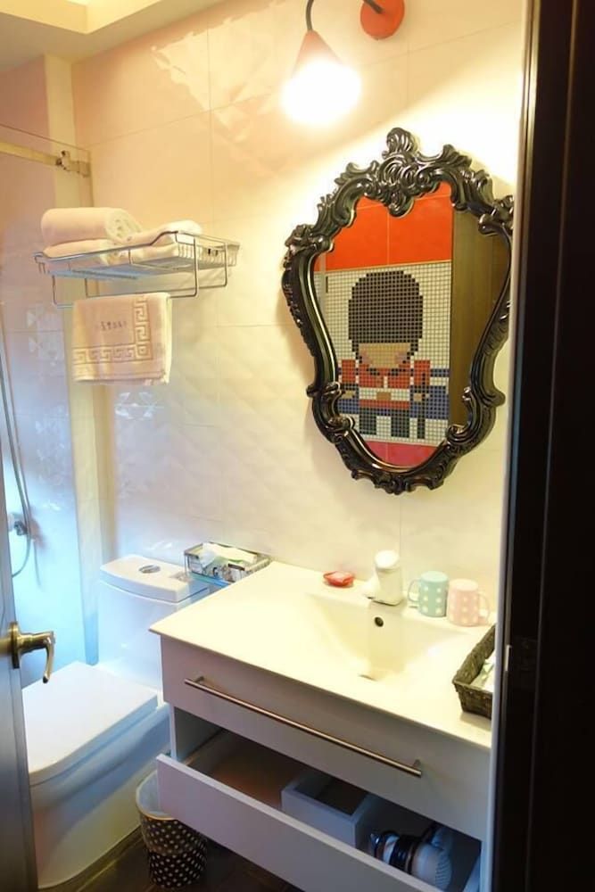 Mori Inn Standard Double Room (Henry) 4