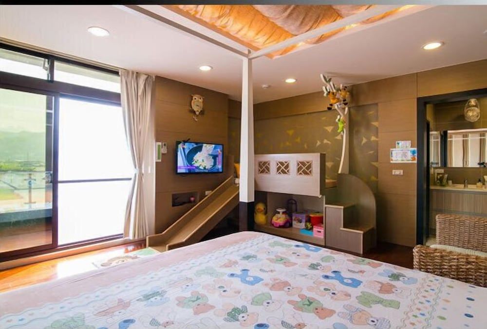 Easylife B&B Family Triple Room, 1 Bedroom, Bathtub 7