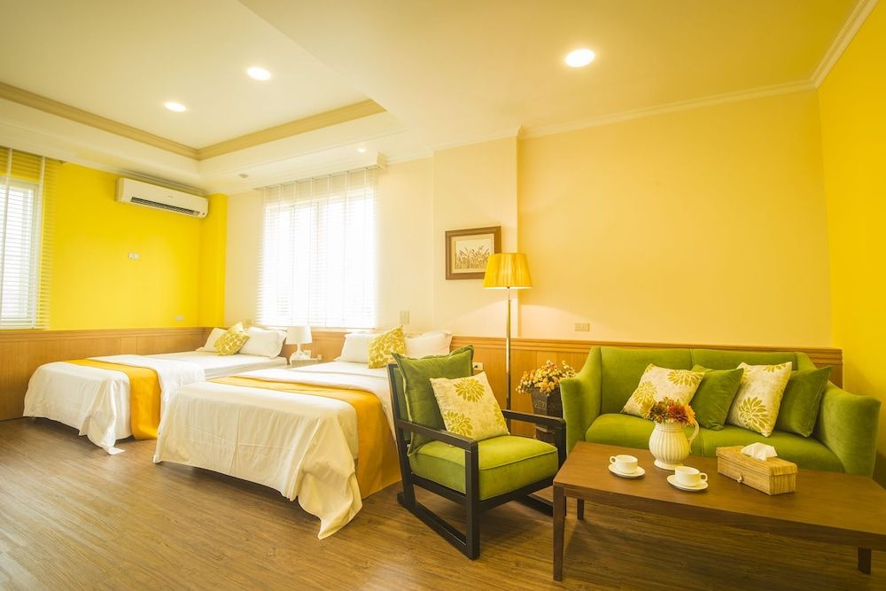 Suite (for 6 people)