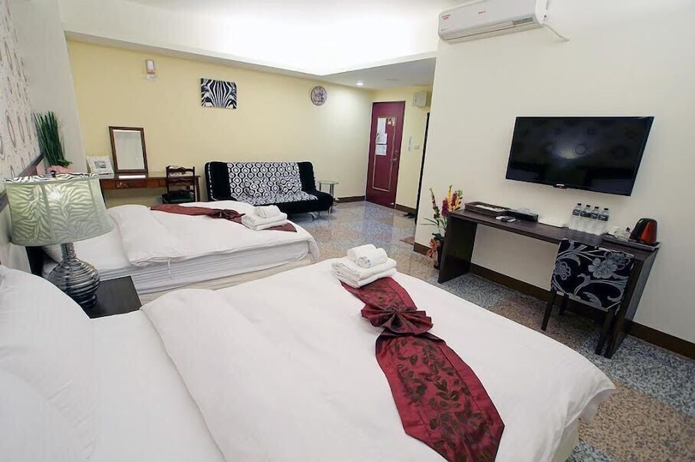 Deluxe Quadruple Room