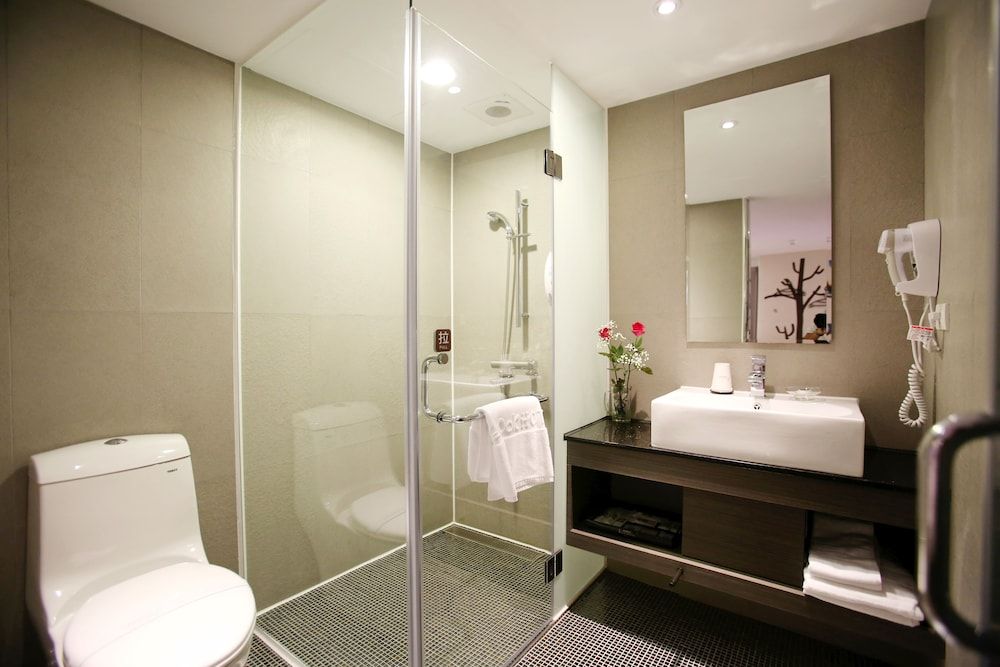 Chiayi Look Hotel Alone Room (No Window / Window, Random Design) 5