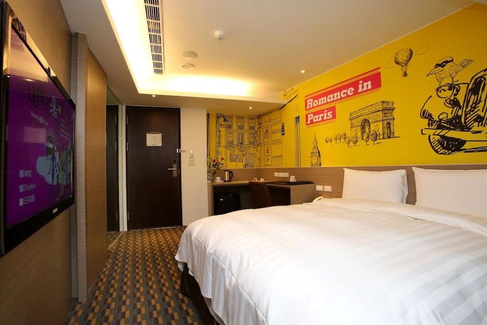 Chiayi Look Hotel Alone Room (No Window / Window, Random Design) 3