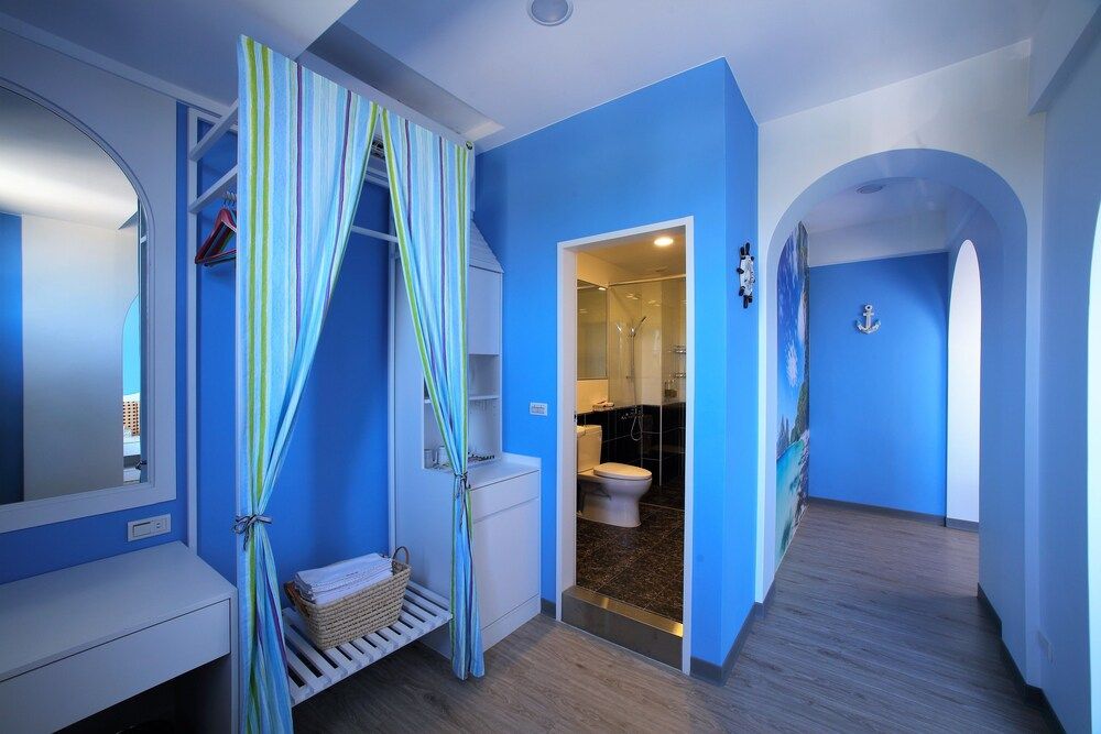 Happy Together B&B Standard Triple Room (Ocean) 4