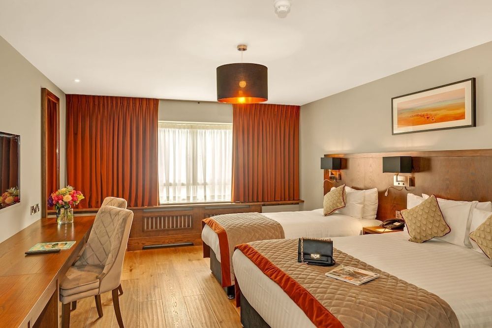 Classic Twin Room