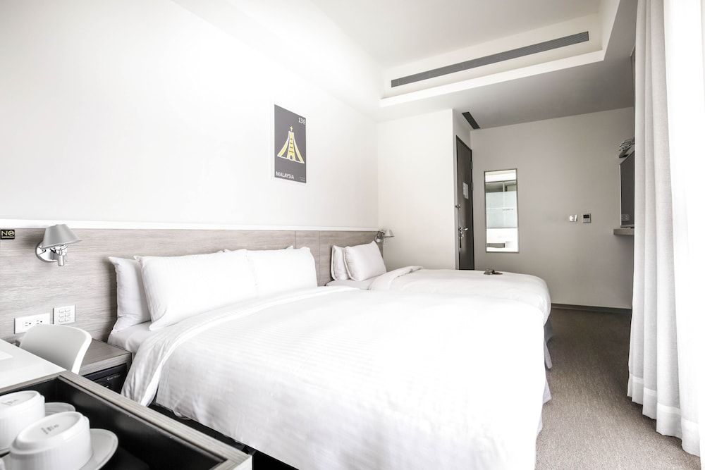 Triple Room (One Double & One Single Bed)
